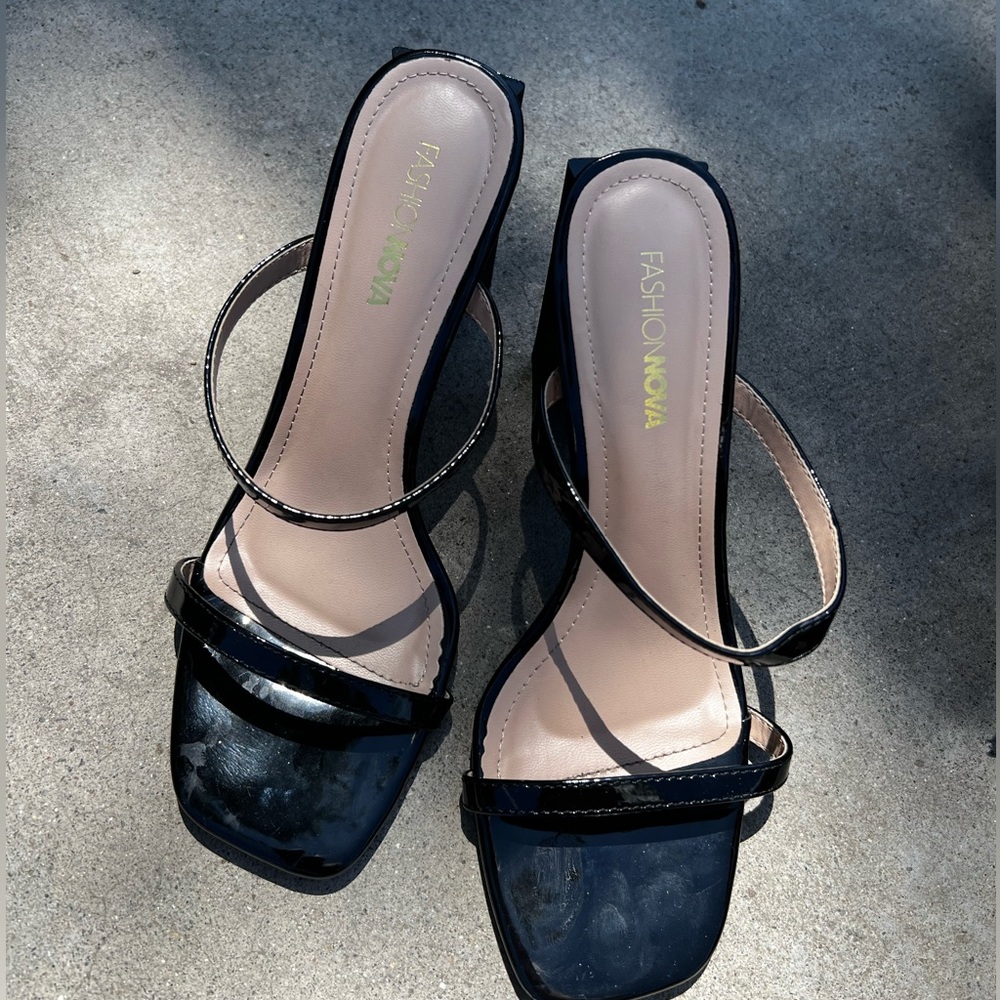 Fashion nova heels worn once